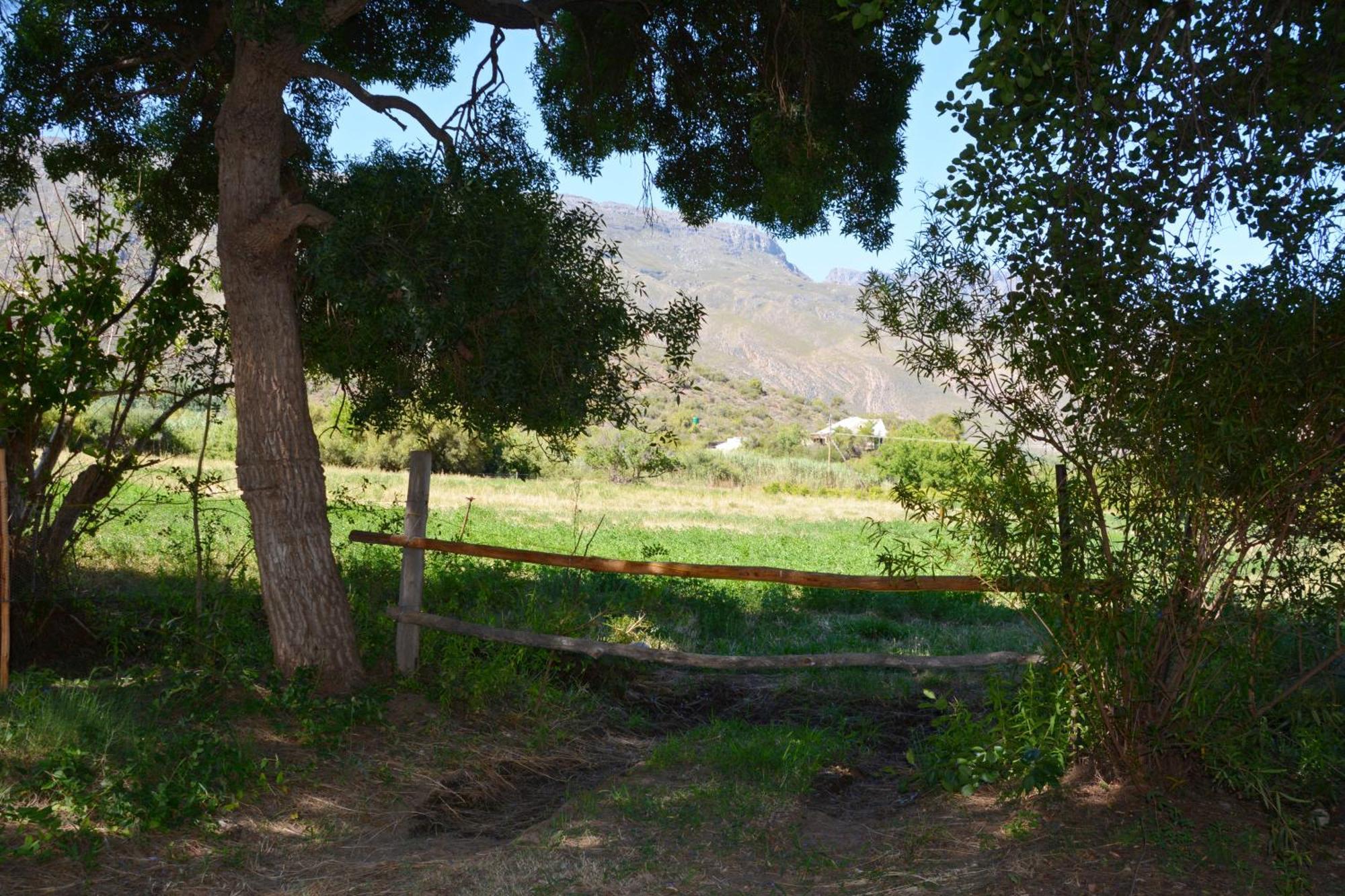Farm stay The Country Garden Ladismith